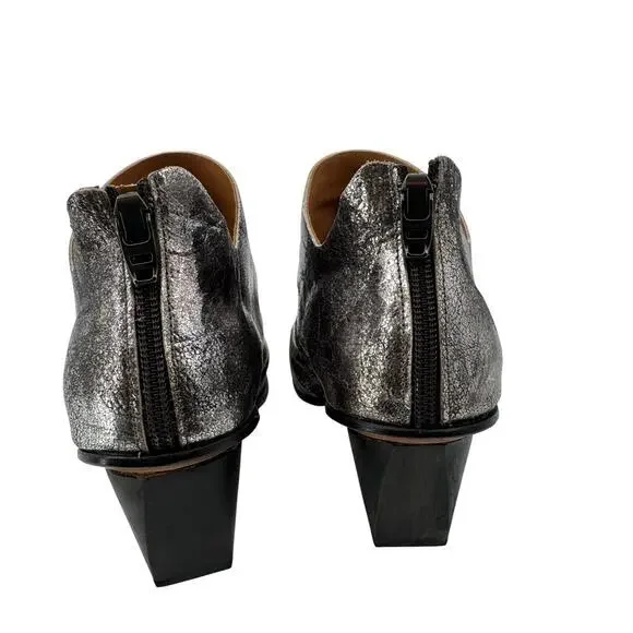 Cydwoq Women's Silver Protest Leather Ankle Bootie‎ Size 39 - Picture 6 of 10